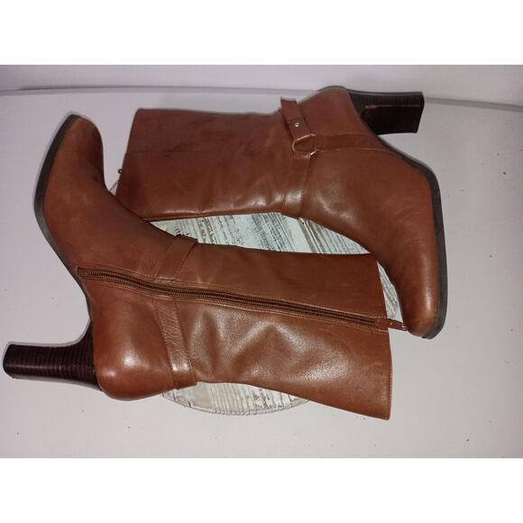 BASS, Tan Block Heel Mid Calf Leather Dress Boot with Ring, Woman Size 9 - Picture 5 of 8